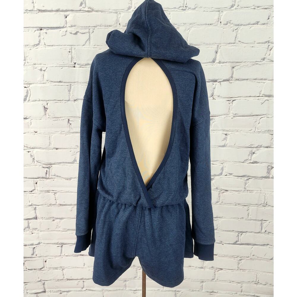 NWOT Free People Movement Such a Flirt Sweatshirt Romper Womens S Oversized - Picture 2 of 10